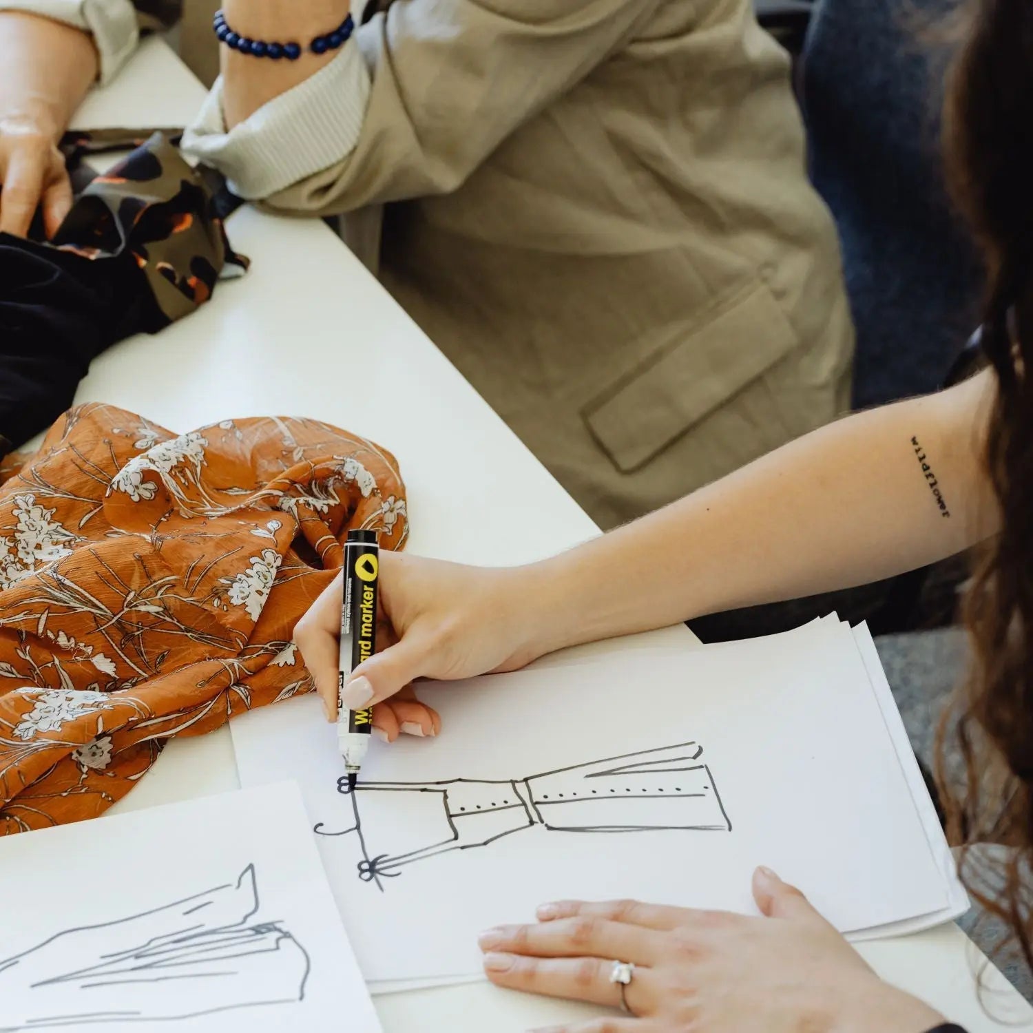 Anupam Wiro Bound Ivory Paper Sketchbook - 200 GSM Anupam