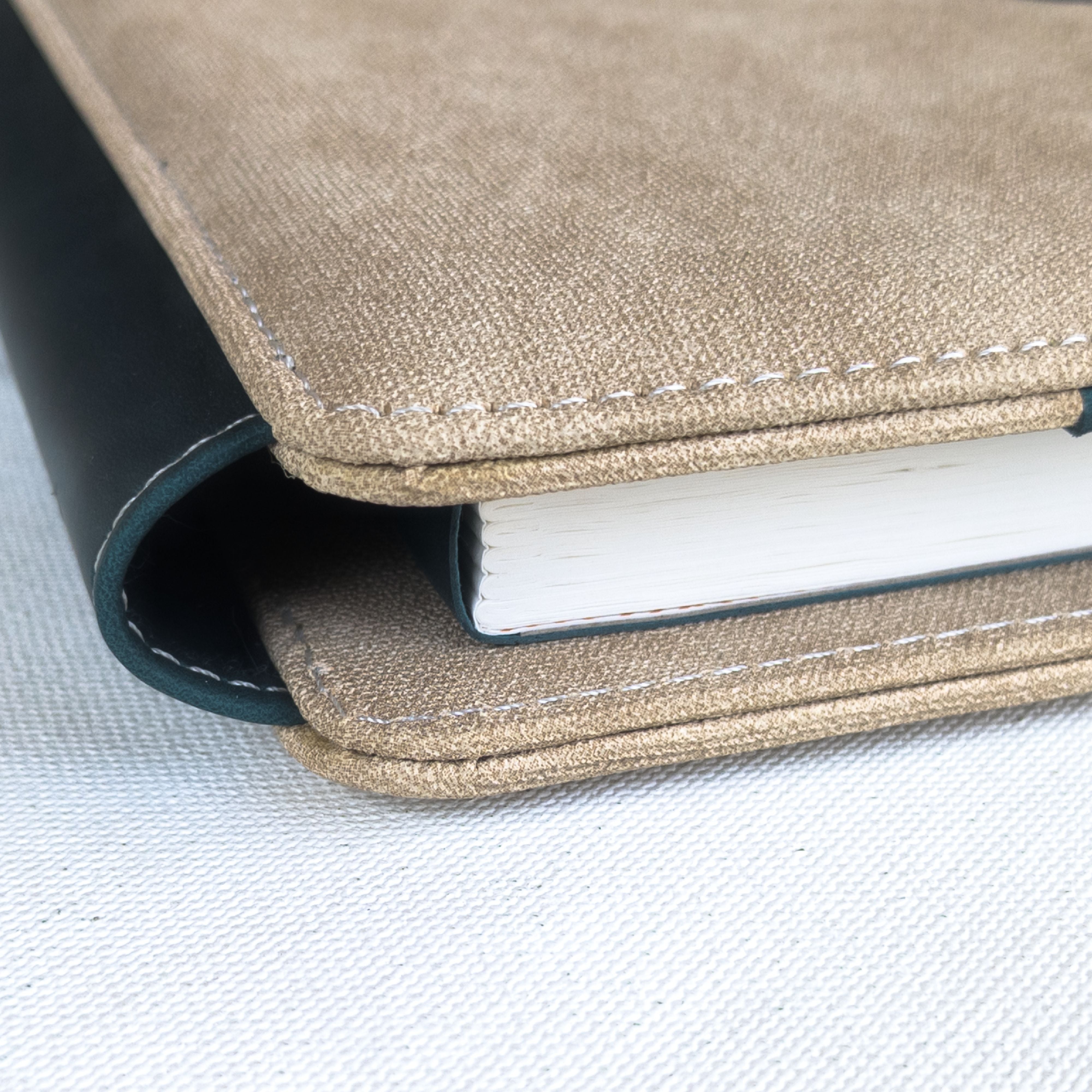 Anupam Glitz Journal Notebook 100 Gsm PU Leather Notebook| A5 Planner with Magnetic Closure, Water & Bill Tracker, Monthly & Yearly Planner, 180° Flat Design, Card Pockets, Passport Holder & Metal Pen – 120 Pages